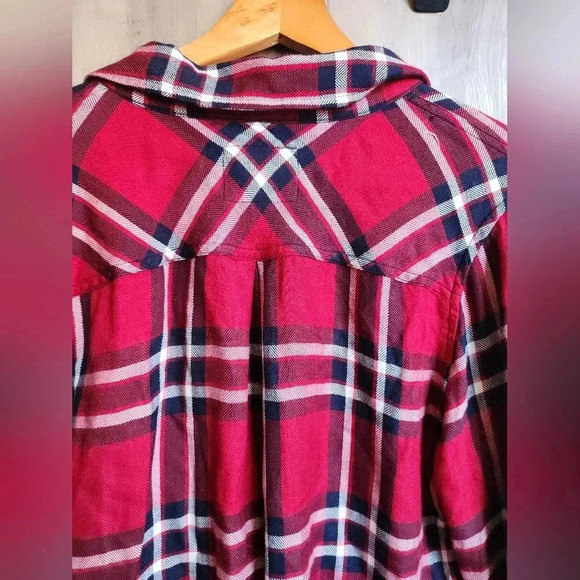 Rails Hunter Crimson Navy Button Up Plaid Shirt Size Small Women's - Picture 10 of 11